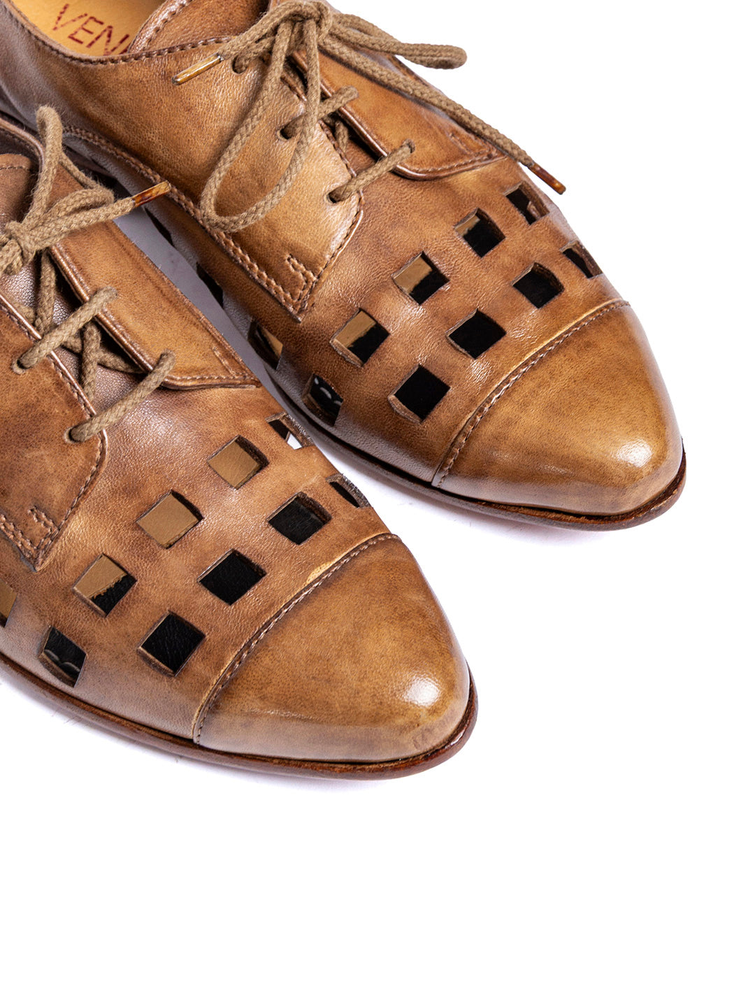 Derby in agnello nocciola 32901/100