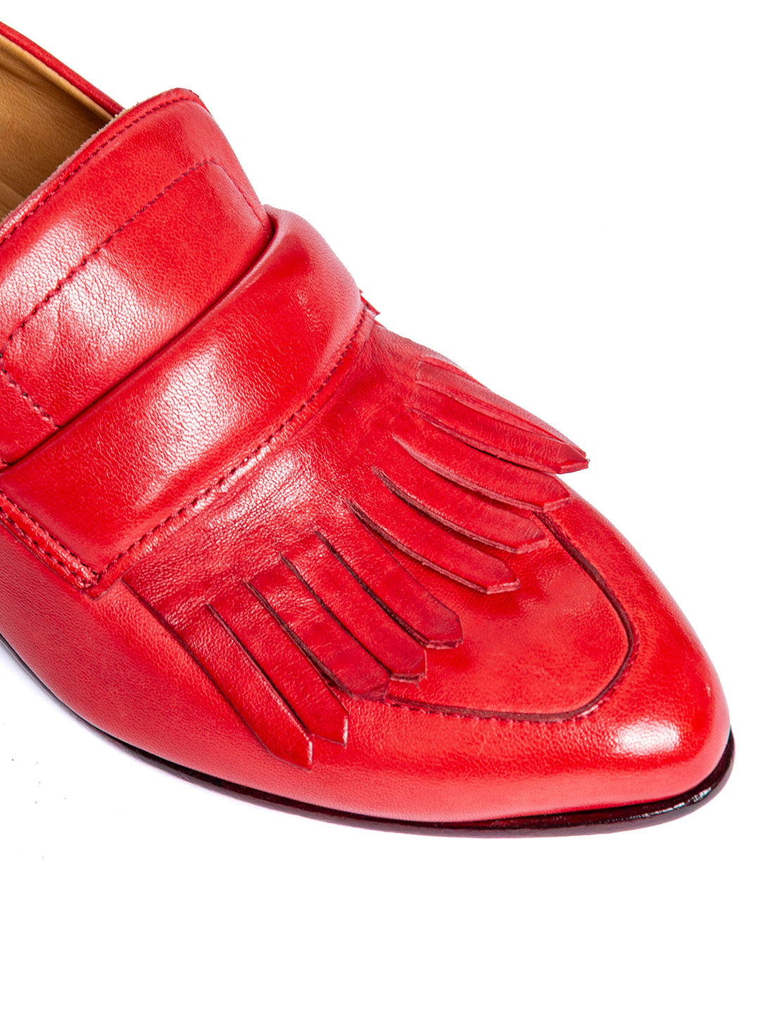 Mocassini in agnello rosso 32901/120