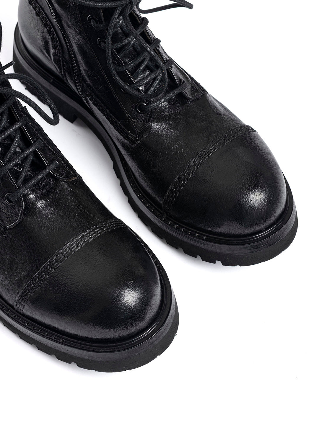 Stivaletti stringati in agnello misto vegetale Bomber 1 - Nero